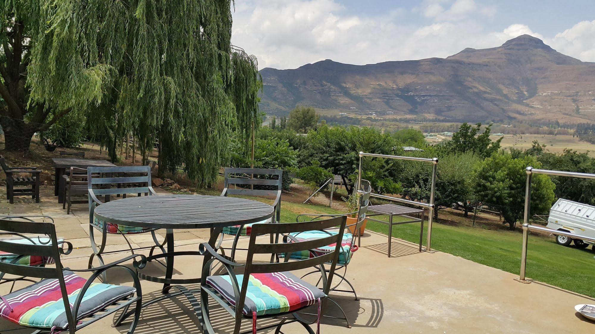 Golden View Luxury Self Catering Villa Clarens Eksteriør bilde