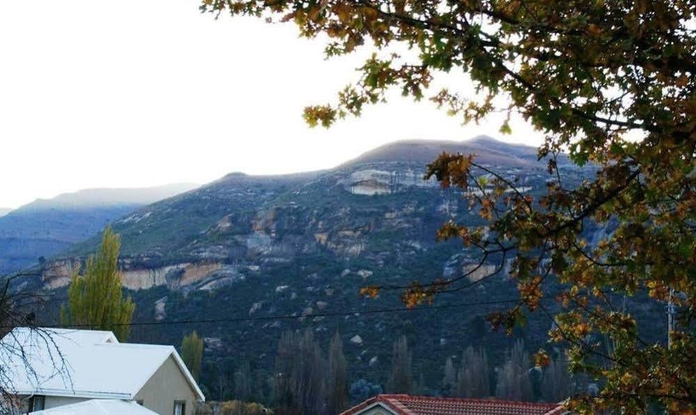 Golden View Luxury Self Catering Villa Clarens Eksteriør bilde