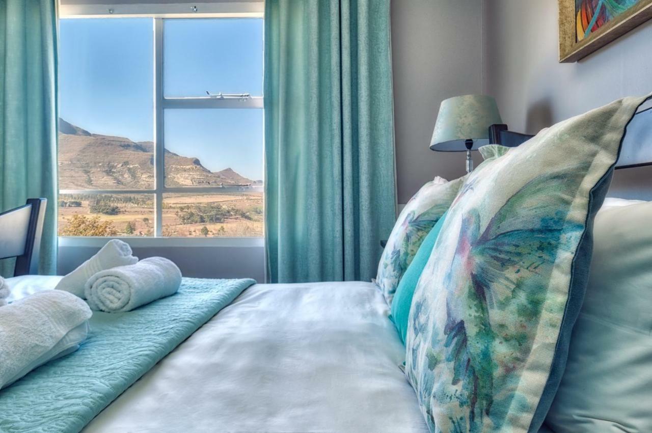 Golden View Luxury Self Catering Villa Clarens Eksteriør bilde
